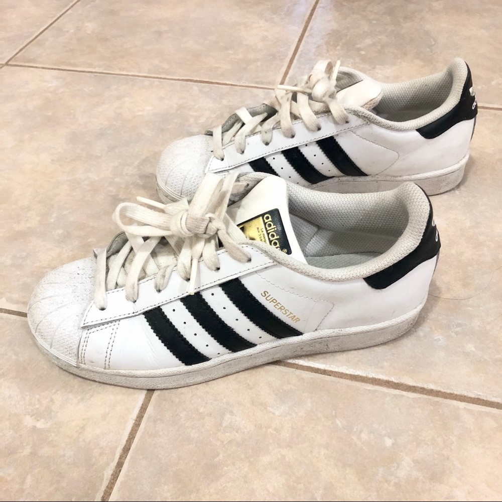 Adidas Superstar Sneakers